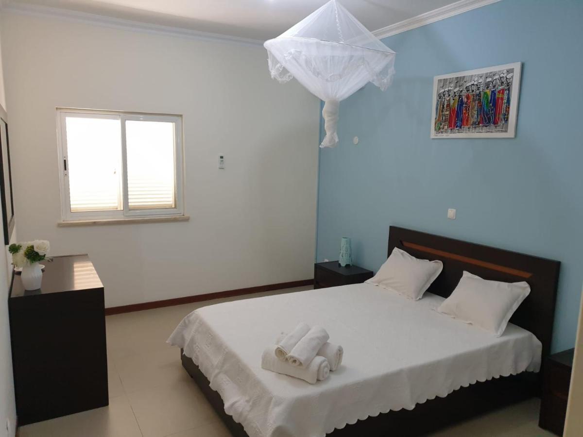 Cactus Guest House Cidade Velha Экстерьер фото