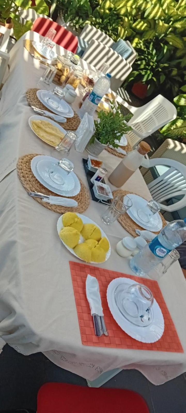 Cactus Guest House Cidade Velha Экстерьер фото